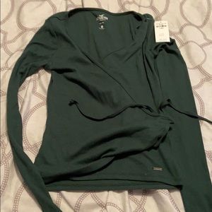 Hollister cross body top